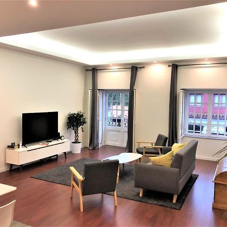 Charm City Center Apt 140M2 & Free Parking Braga Exterior foto