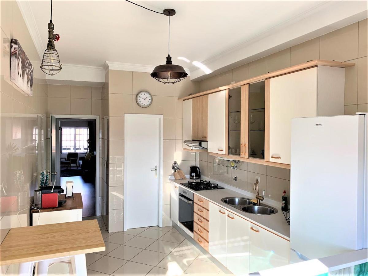 Charm City Center Apt 140M2 & Free Parking Braga Exterior foto